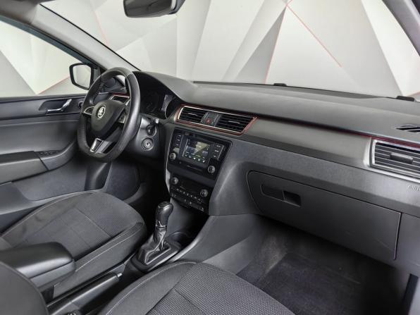 Skoda Rapid I с пробегом 2016 года, цена 1 129 000 рублей, 148150 км, лифтбек, Автокод Объявления