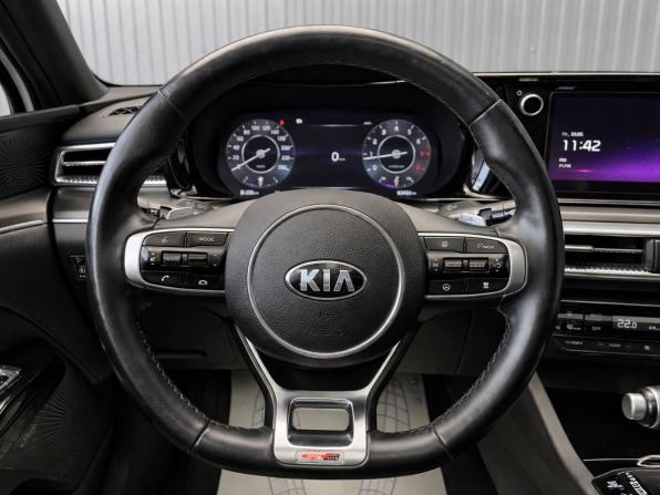Kia K5 III с пробегом 2021 года, цена 3 090 000 рублей, 53433 км, седан, Автокод Объявления