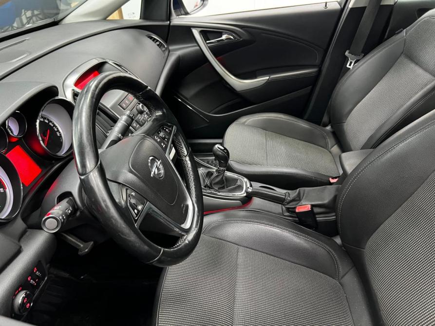 Opel Astra J Казань  - изображение 12