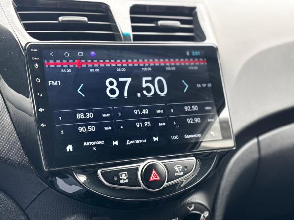Hyundai Solaris I с пробегом 2014 года, цена 830 000 рублей, 163334 км, седан, Автокод Объявления