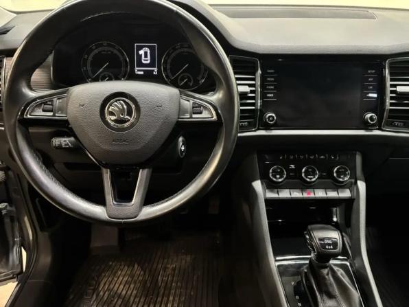 Skoda Kodiaq I с пробегом 2020 года, цена 3 059 000 рублей, 110300 км, внедорожник, Автокод Объявления