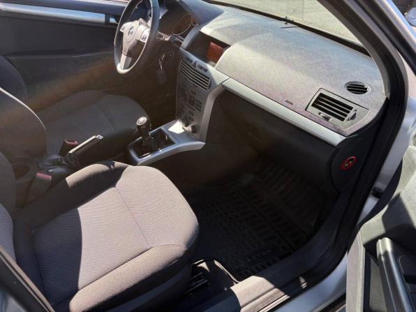Opel Astra H Рестайлинг с пробегом 2012 года, цена 515 000 рублей, 170000 км, универсал, Автокод Объявления