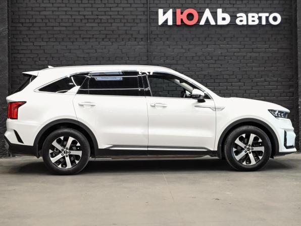 Kia Sorento IV с пробегом 2021 года, цена 3 690 000 рублей, 77942 км, внедорожник, Автокод Объявления