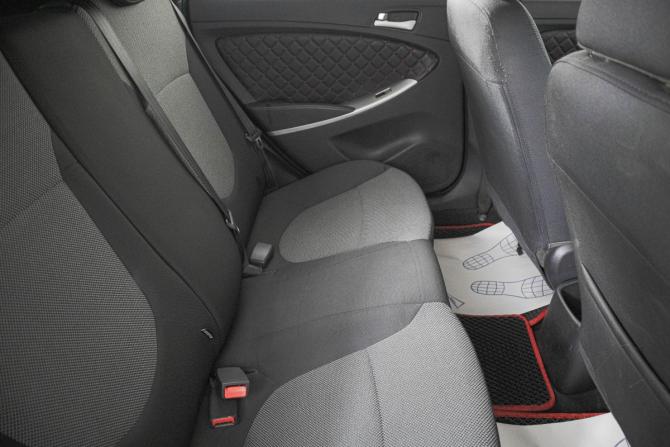 Hyundai Solaris I с пробегом 2012 года, цена 799 000 рублей, 121000 км, хэтчбек, Автокод Объявления