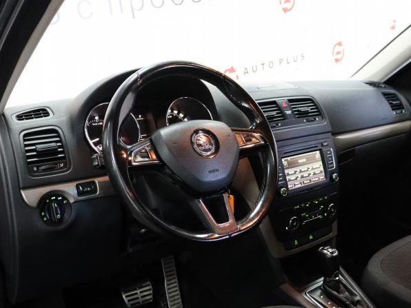 Skoda Yeti I Рестайлинг с пробегом 2014 года, цена 1 359 000 рублей, 125346 км, внедорожник, Автокод Объявления