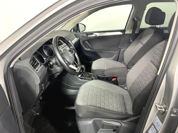 Volkswagen Tiguan II Рестайлинг с пробегом 2021 года, цена 2 890 000 рублей, 63504 км, внедорожник, Автокод Объявления