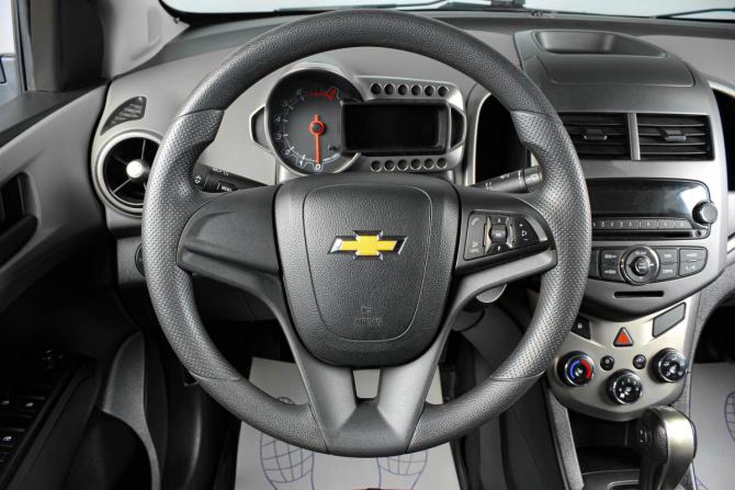 Chevrolet Aveo II с пробегом 2013 года, цена 859 000 рублей, 117000 км, седан, Автокод Объявления