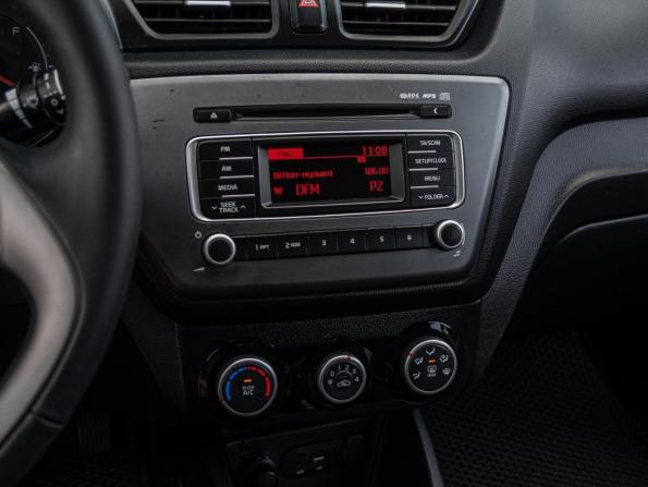 Kia Rio III Рестайлинг с пробегом 2016 года, цена 1 180 000 рублей, 86196 км, седан, Автокод Объявления