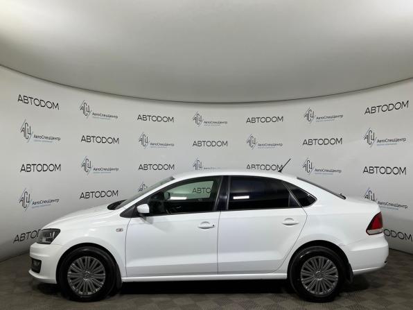 Volkswagen Polo V Рестайлинг с пробегом 2016 года, цена 1 010 000 рублей, 126534 км, седан, Автокод Объявления