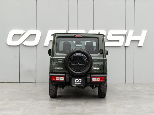 Suzuki Jimny IV с пробегом 2019 года, цена 1 320 000 рублей, 117945 км, внедорожник, Автокод Объявления