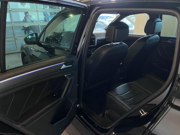Volkswagen Tiguan II Рестайлинг с пробегом 2021 года, цена 3 080 000 рублей, 141957 км, внедорожник, Автокод Объявления