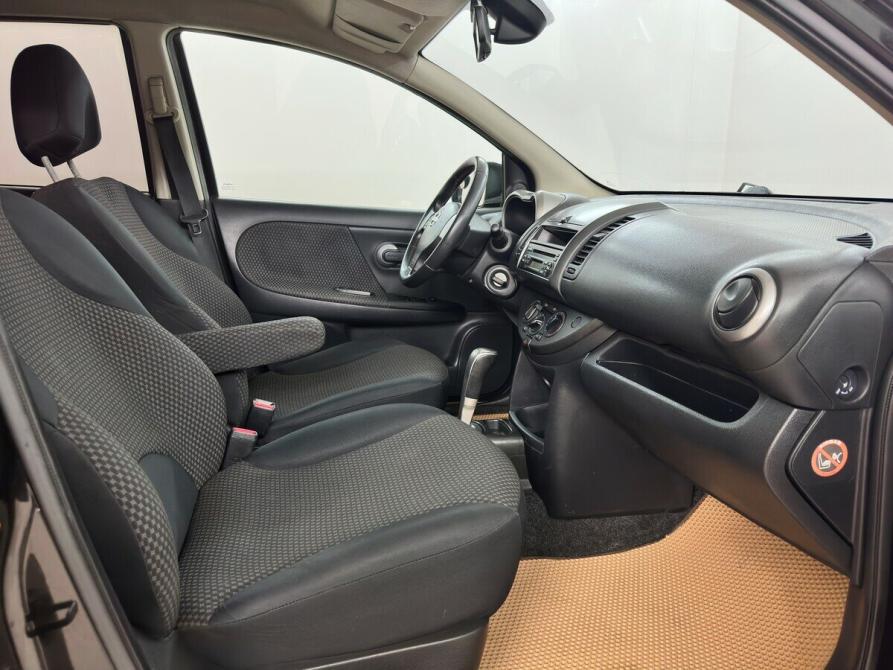 Nissan Note I Москва  - изображение 11