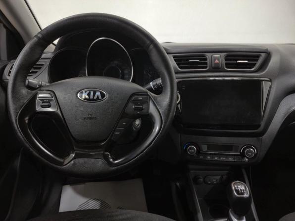 Kia Rio III Рестайлинг с пробегом 2015 года, цена 900 000 рублей, 164455 км, седан, Автокод Объявления