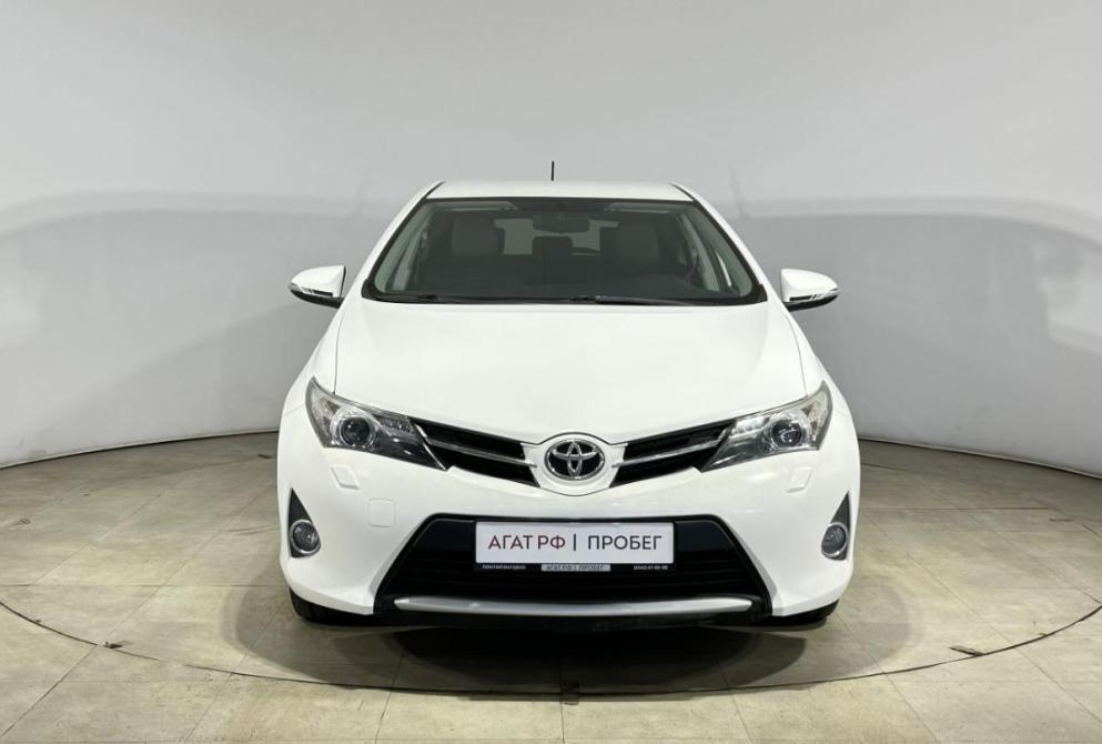 Toyota Auris II Саранск  - изображение 2