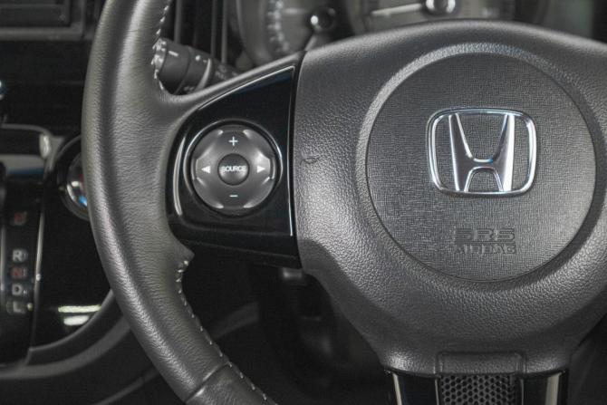 Honda N-WGN I Рестайлинг с пробегом 2017 года, цена 799 000 рублей, 127244 км, хэтчбек, Автокод Объявления