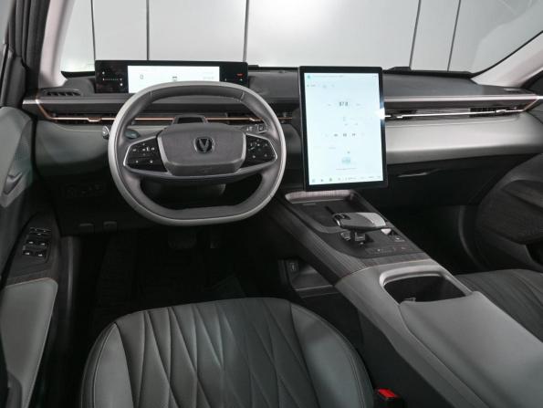 Changan Lamore с пробегом 2023 года, цена 2 049 000 рублей, 29629 км, седан, Автокод Объявления
