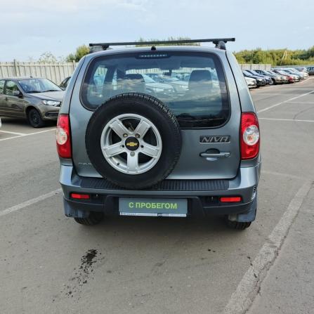 Chevrolet Niva I Рестайлинг с пробегом 2016 года, цена 595 000 рублей, 135000 км, внедорожник, Автокод Объявления