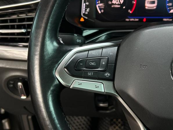 Volkswagen Polo VI с пробегом 2021 года, цена 1 620 000 рублей, 98693 км, лифтбек, Автокод Объявления