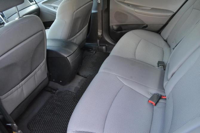 Hyundai Sonata VI (YF) с пробегом 2011 года, цена 880 000 рублей, 107432 км, седан, Автокод Объявления