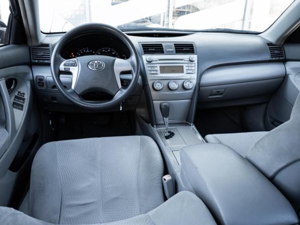 Toyota Camry VI (XV40) Рестайлинг с пробегом 2010 года, цена 843 000 рублей, 329368 км, седан, Автокод Объявления