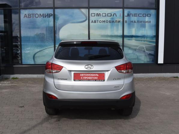 Hyundai ix35 I с пробегом 2012 года, цена 920 000 рублей, 211664 км, внедорожник, Автокод Объявления