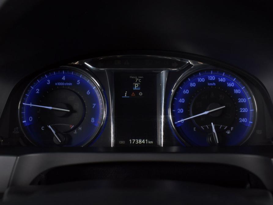 Toyota Camry VII (XV50) Рестайлинг 2 Кемерово  - изображение 9