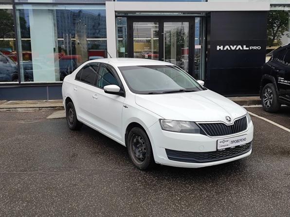 Skoda Rapid I Рестайлинг с пробегом 2019 года, цена 989 000 рублей, 257118 км, лифтбек, Автокод Объявления