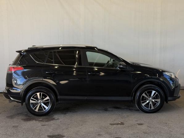 Toyota RAV4 IV (XA40) Рестайлинг с пробегом 2017 года, цена 1 929 000 рублей, 145000 км, внедорожник, Автокод Объявления