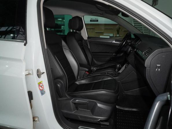 Volkswagen Tiguan II с пробегом 2018 года, цена 1 878 000 рублей, 245306 км, внедорожник, Автокод Объявления