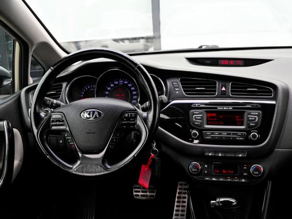 Kia Ceed II с пробегом 2012 года, цена 1 005 000 рублей, 230180 км, хэтчбек, Автокод Объявления