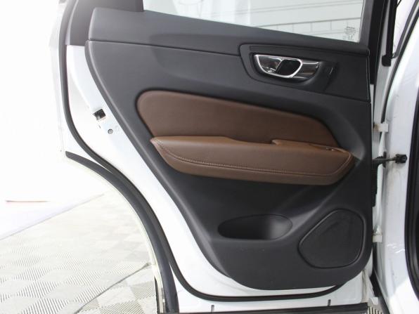 Volvo XC60 II с пробегом 2018 года, цена 2 939 000 рублей, 185600 км, внедорожник, Автокод Объявления