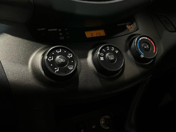 Toyota RAV4 III (XA30) Рестайлинг с пробегом 2012 года, цена 1 485 000 рублей, 158971 км, внедорожник, Автокод Объявления