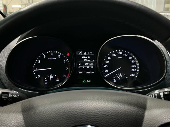 Hyundai Santa Fe III Рестайлинг с пробегом 2017 года, цена 1 830 000 рублей, 194701 км, внедорожник, Автокод Объявления