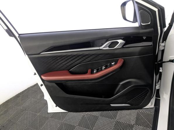 Geely Coolray I Рестайлинг с пробегом 2023 года, цена 1 945 000 рублей, 40300 км, внедорожник, Автокод Объявления