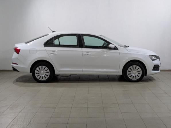 Skoda Rapid II с пробегом 2021 года, цена 1 340 000 рублей, 160338 км, лифтбек, Автокод Объявления