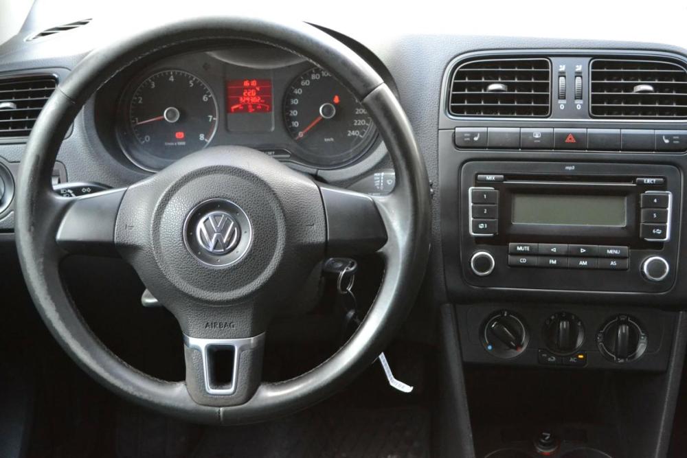 Volkswagen Polo V Старый Оскол  - изображение 11