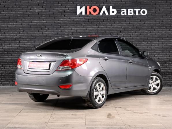 Hyundai Solaris I с пробегом 2013 года, цена 740 000 рублей, 219207 км, седан, Автокод Объявления