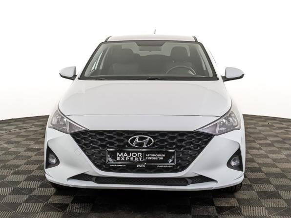 Hyundai Solaris II Рестайлинг с пробегом 2021 года, цена 1 470 000 рублей, 99035 км, седан, Автокод Объявления