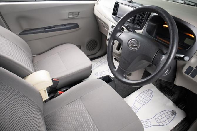 Daihatsu Mira e:S I Рестайлинг с пробегом 2015 года, цена 599 000 рублей, 100962 км, хэтчбек, Автокод Объявления