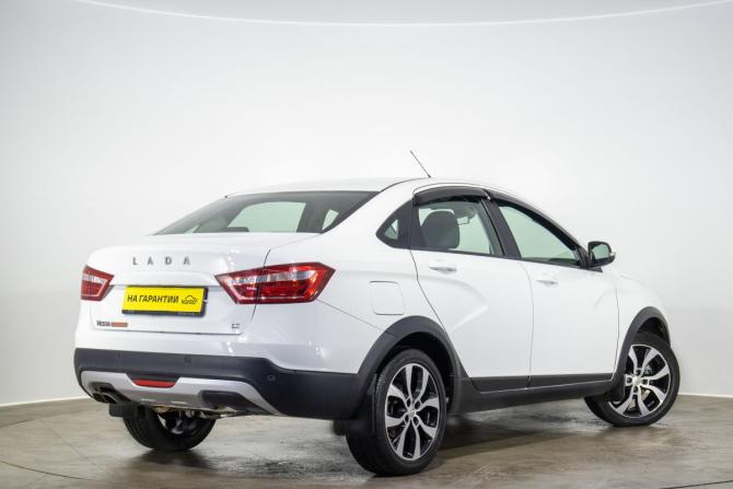 Lada (ВАЗ) Vesta I с пробегом 2019 года, цена 949 000 рублей, 56000 км, седан, Автокод Объявления