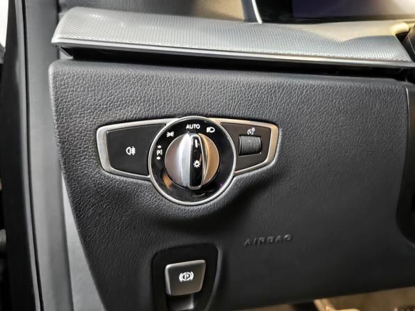 Mercedes-Benz E-Класс V (W213 S213 C238) с пробегом 2019 года, цена 3 999 000 рублей, 37096 км, седан, Автокод Объявления