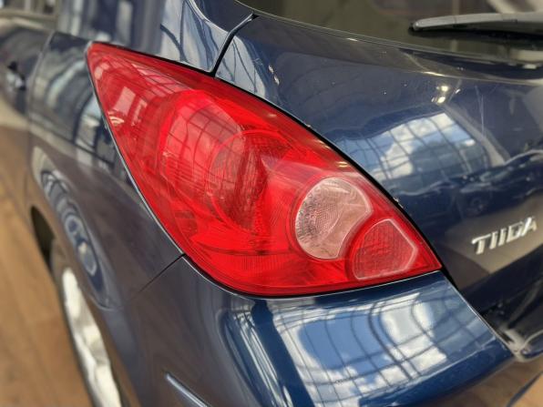 Nissan Tiida I с пробегом 2007 года, цена 589 000 рублей, 196100 км, хэтчбек, Автокод Объявления