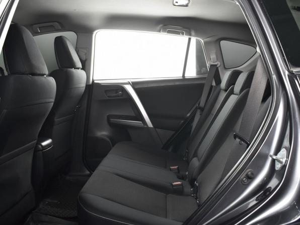 Toyota RAV4 IV (XA40) Рестайлинг с пробегом 2016 года, цена 2 249 999 рублей, 213697 км, внедорожник, Автокод Объявления