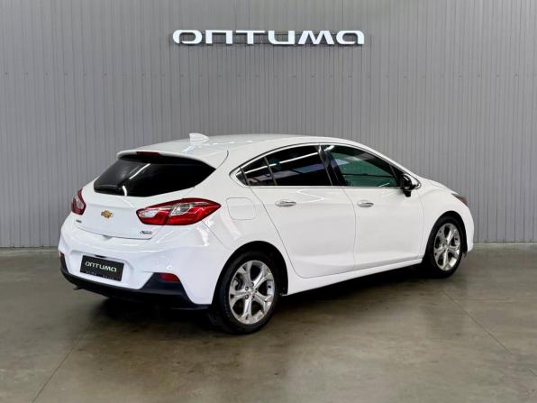 Chevrolet Cruze II с пробегом 2017 года, цена 897 000 рублей, 347202 км, хэтчбек, Автокод Объявления