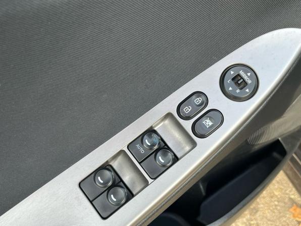 Hyundai Solaris I Рестайлинг с пробегом 2015 года, цена 840 000 рублей, 151782 км, седан, Автокод Объявления