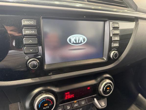 Kia Rio IV с пробегом 2020 года, цена 1 599 000 рублей, 75000 км, седан, Автокод Объявления
