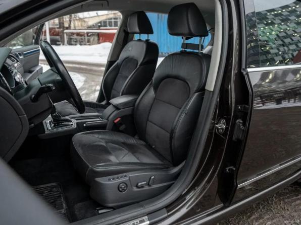 Skoda Superb II Рестайлинг с пробегом 2013 года, цена 1 400 000 рублей, 201915 км, лифтбек, Автокод Объявления