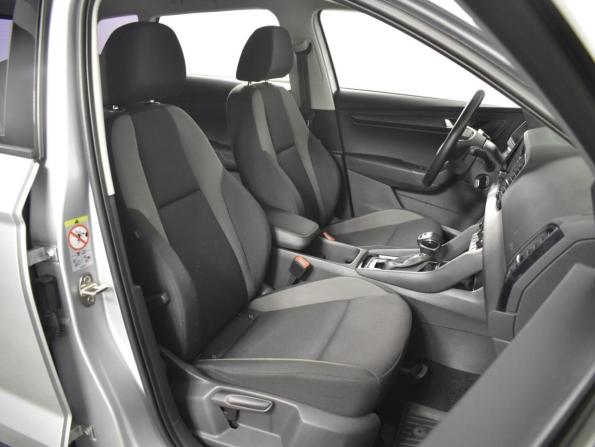 Skoda Karoq I с пробегом 2021 года, цена 2 152 900 рублей, 75633 км, внедорожник, Автокод Объявления