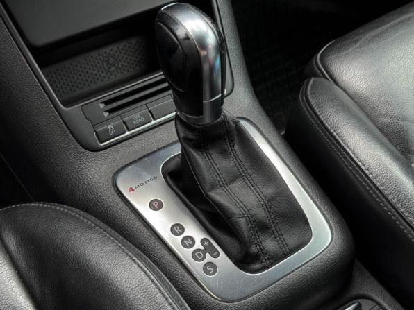 Volkswagen Tiguan I с пробегом 2011 года, цена 979 000 рублей, 259539 км, внедорожник, Автокод Объявления