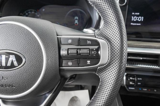 Kia K5 III с пробегом 2021 года, цена 2 399 000 рублей, 114000 км, седан, Автокод Объявления